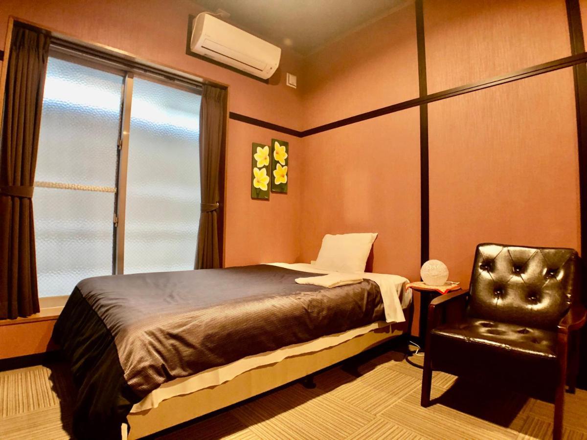 ホテル Time Rich 沖縄市 エクステリア 写真