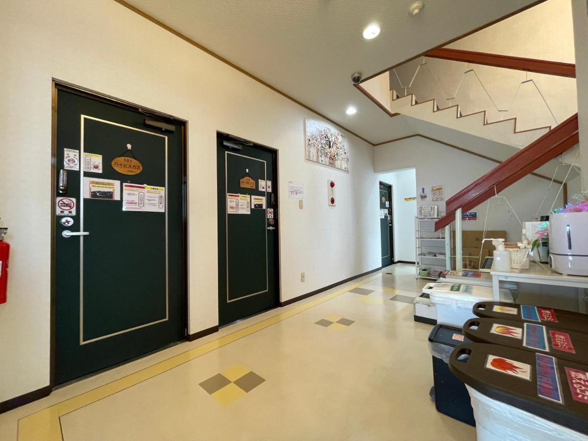ホテル Time Rich 沖縄市 エクステリア 写真